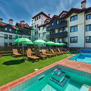 7 Pools Boutique Aparthotel